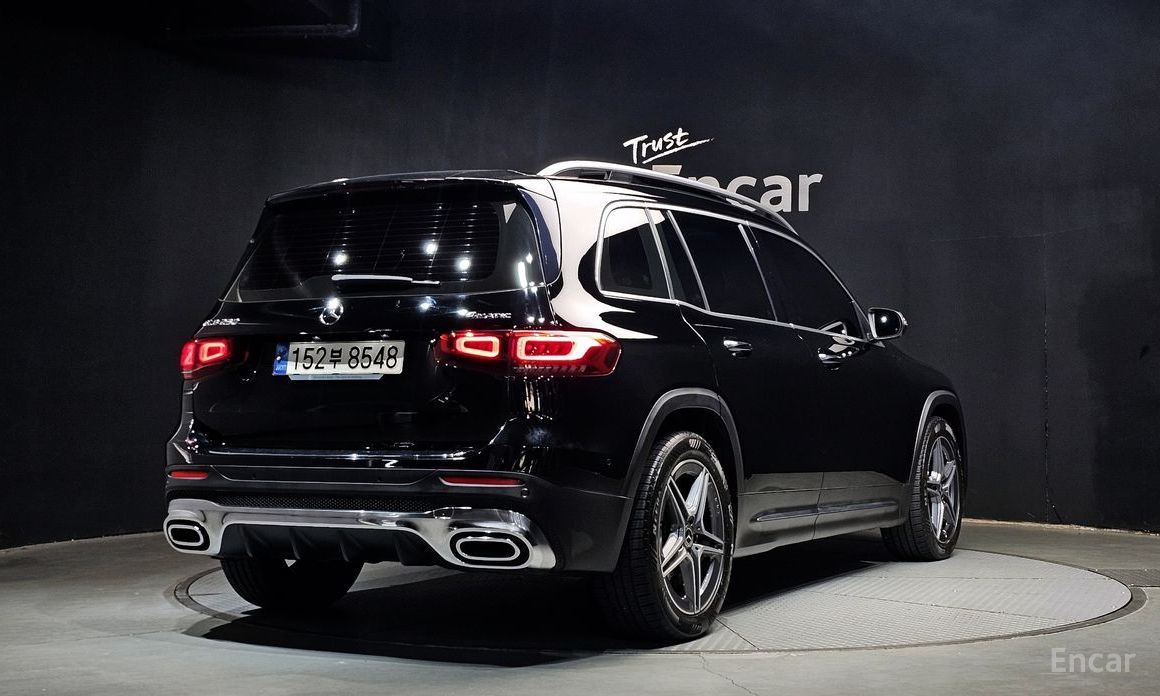  Mercedes-Benz GLB-Class