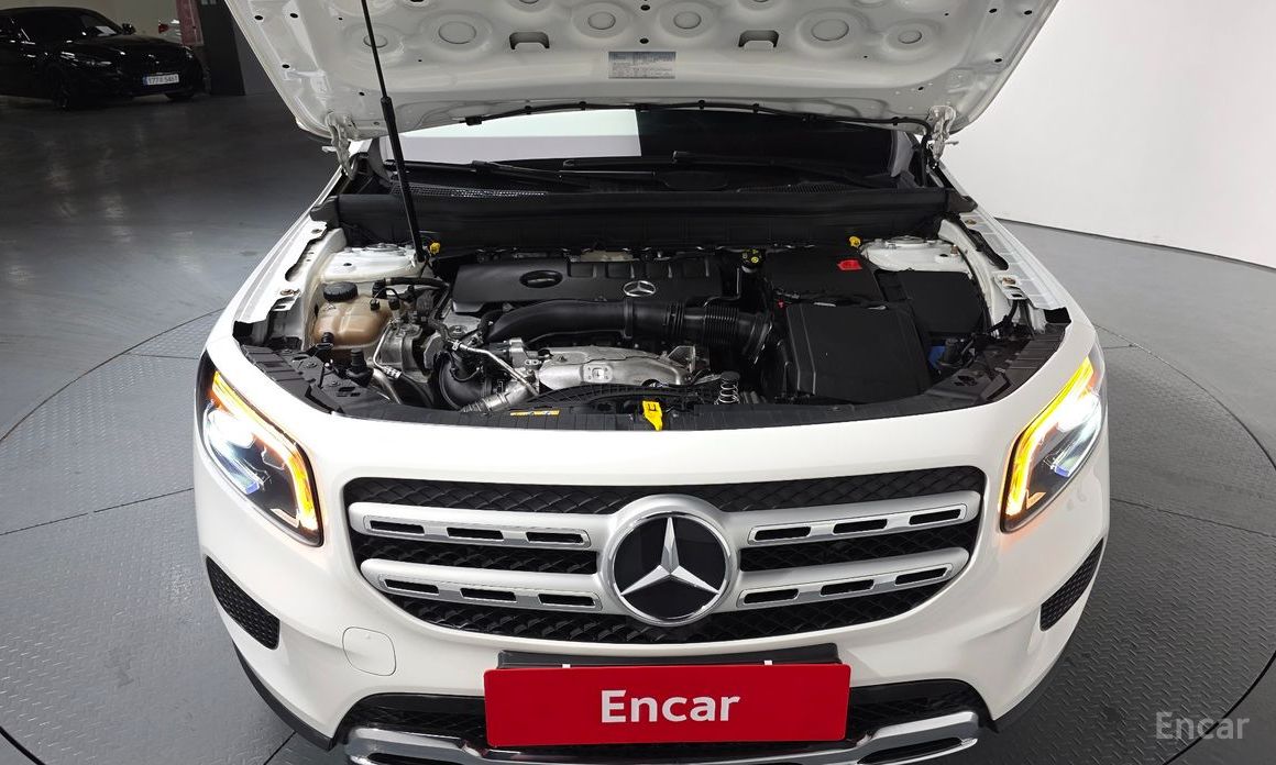  Mercedes-Benz GLB-Class