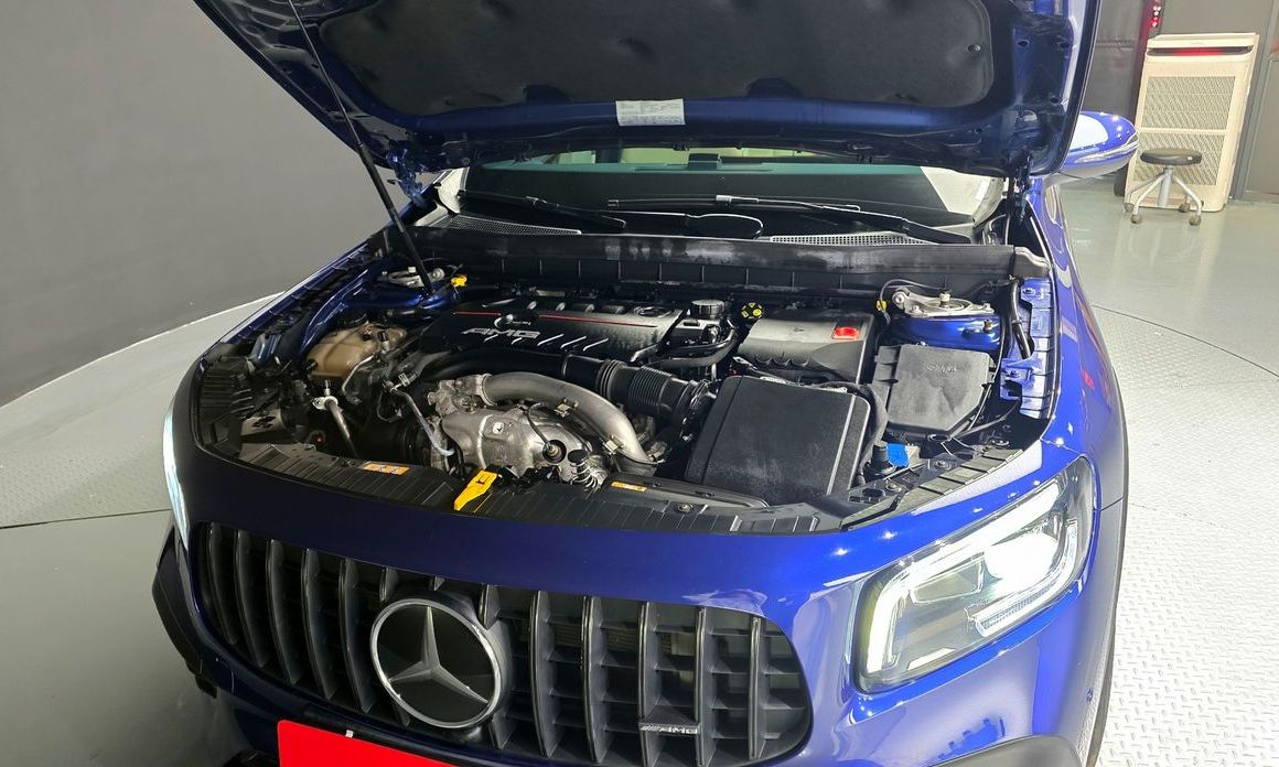  Mercedes-Benz GLB-Class