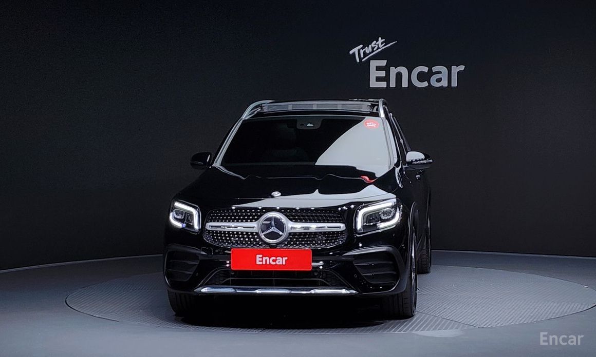  Mercedes-Benz GLB-Class