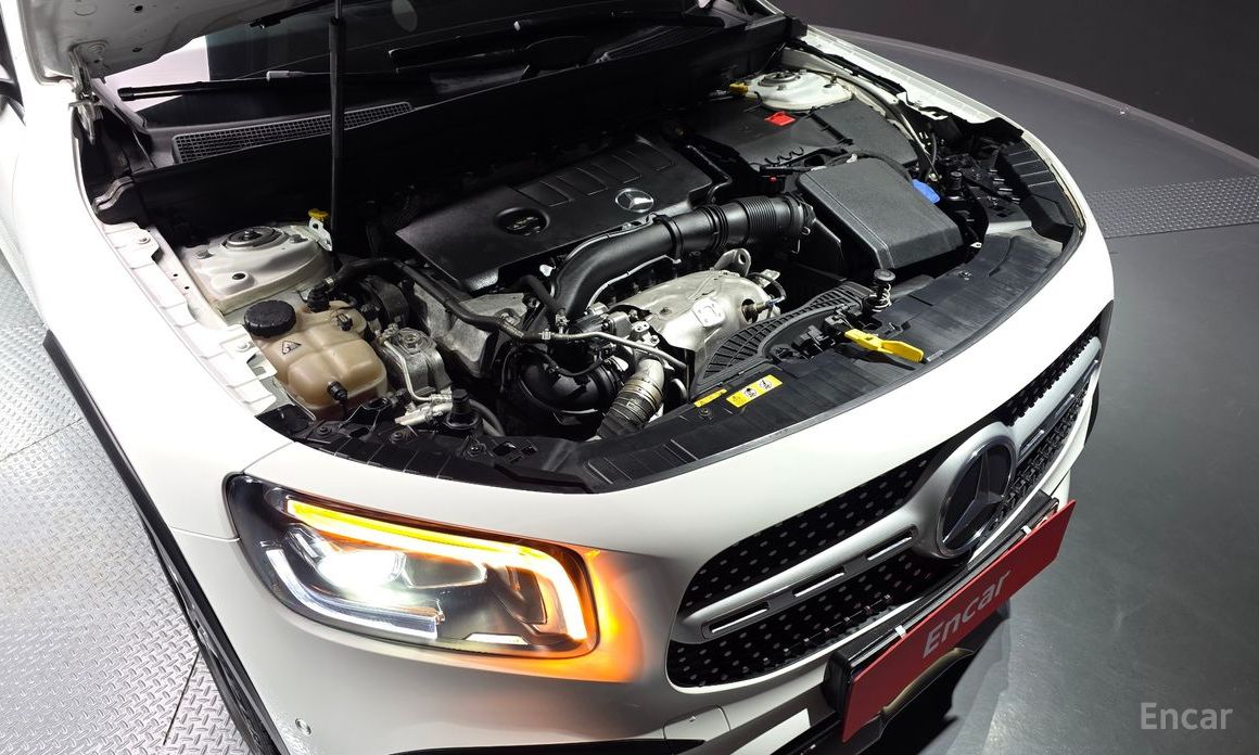  Mercedes-Benz GLB-Class