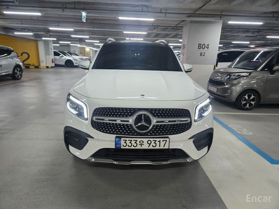  Mercedes-Benz GLB-Class
