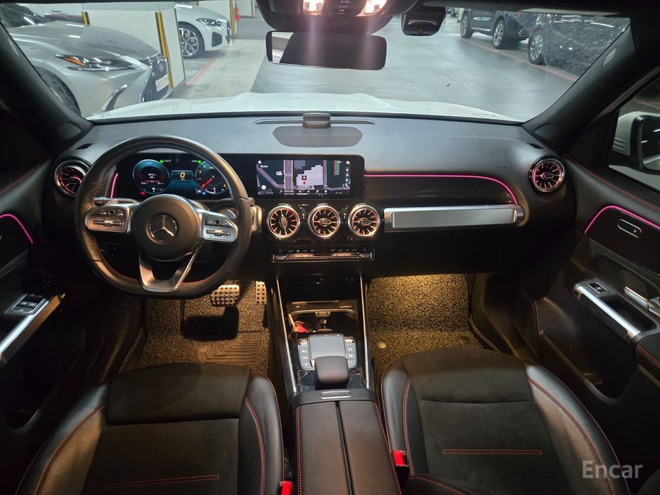  Mercedes-Benz GLB-Class