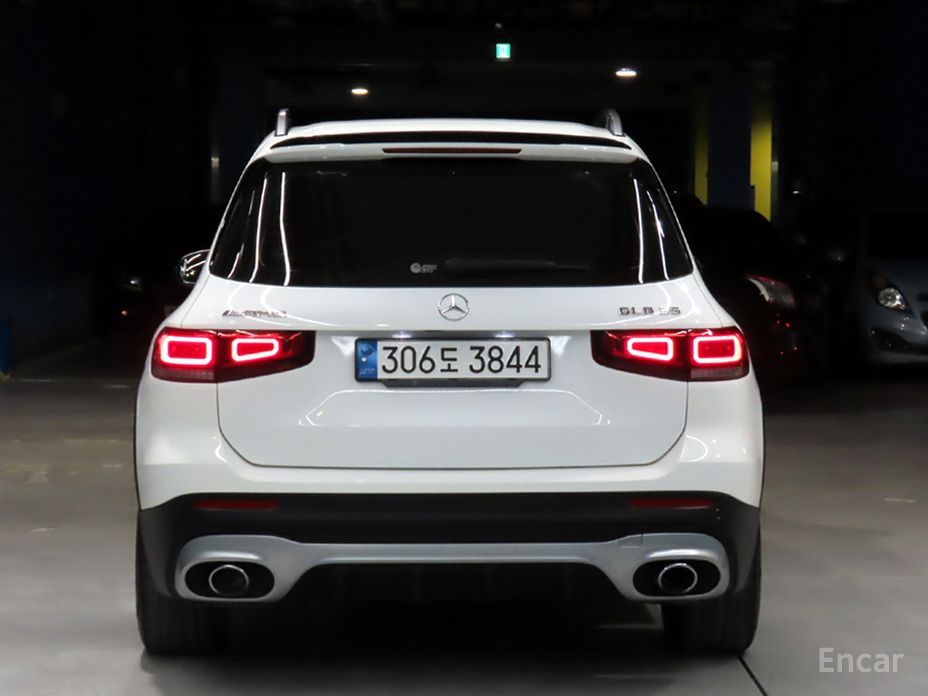  Mercedes-Benz GLB-Class