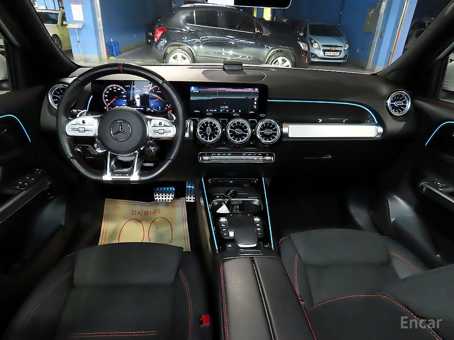  Mercedes-Benz GLB-Class