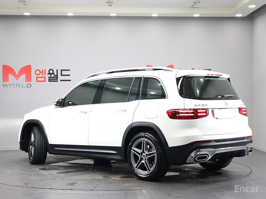  Mercedes-Benz GLB-Class