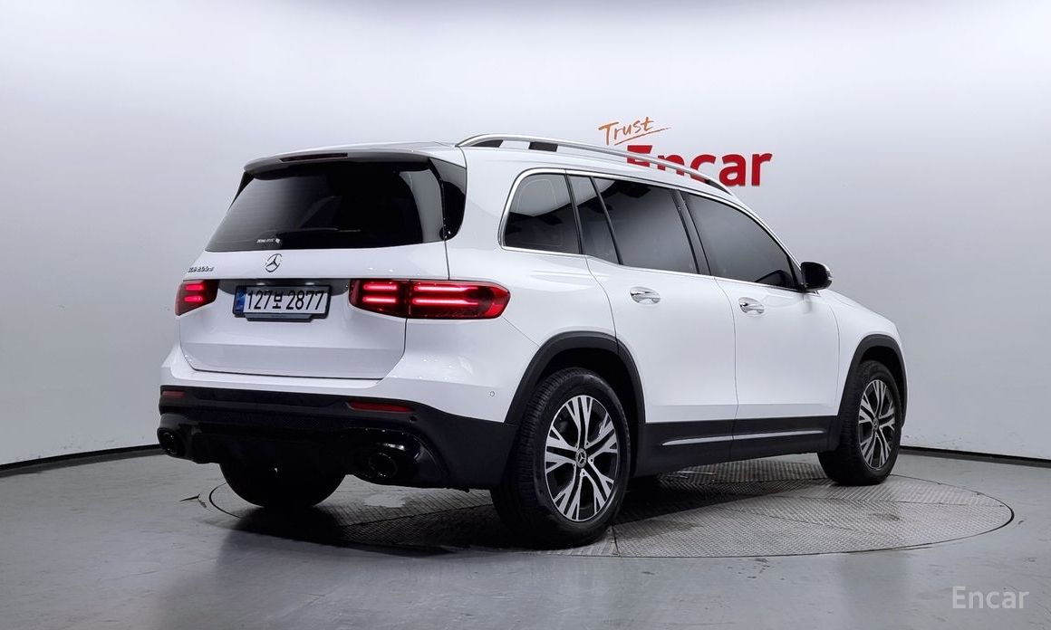  Mercedes-Benz GLB-Class