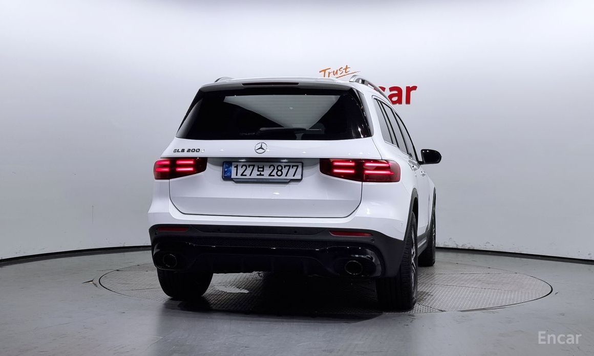  Mercedes-Benz GLB-Class