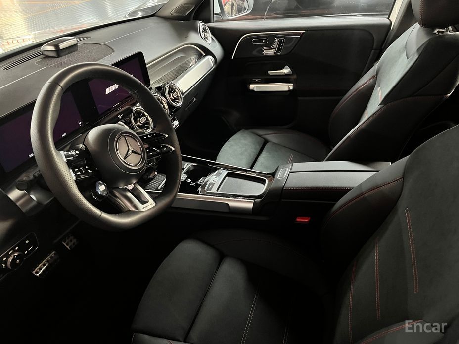  Mercedes-Benz GLB-Class