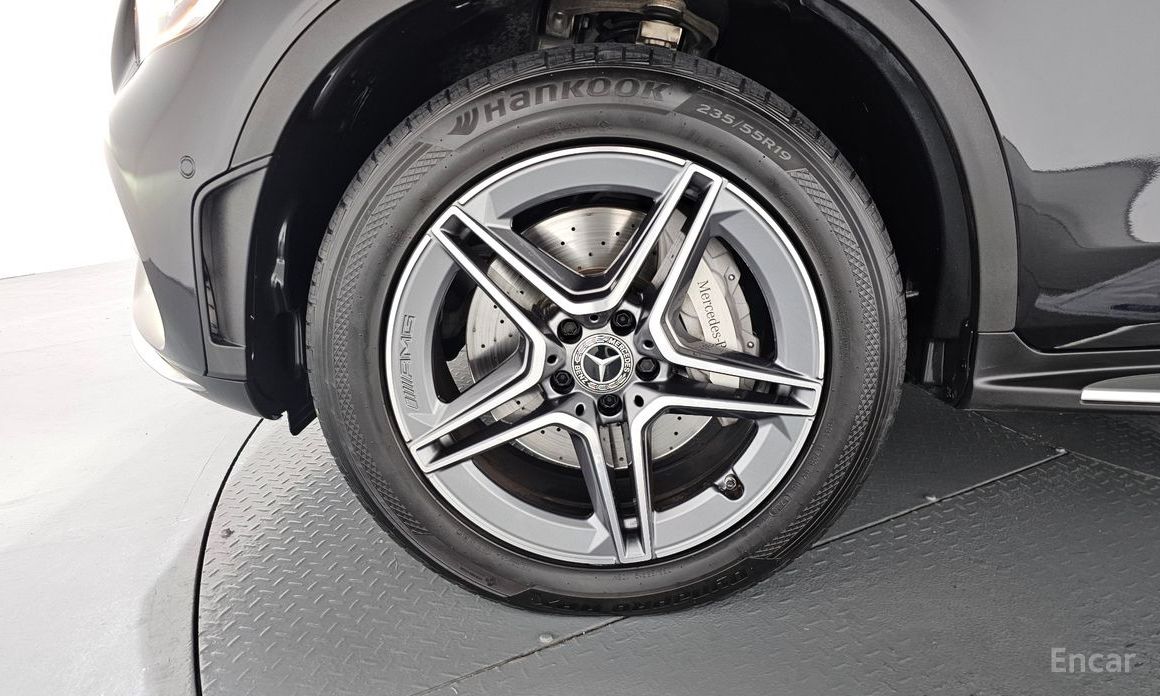  Mercedes-Benz GLC-Class