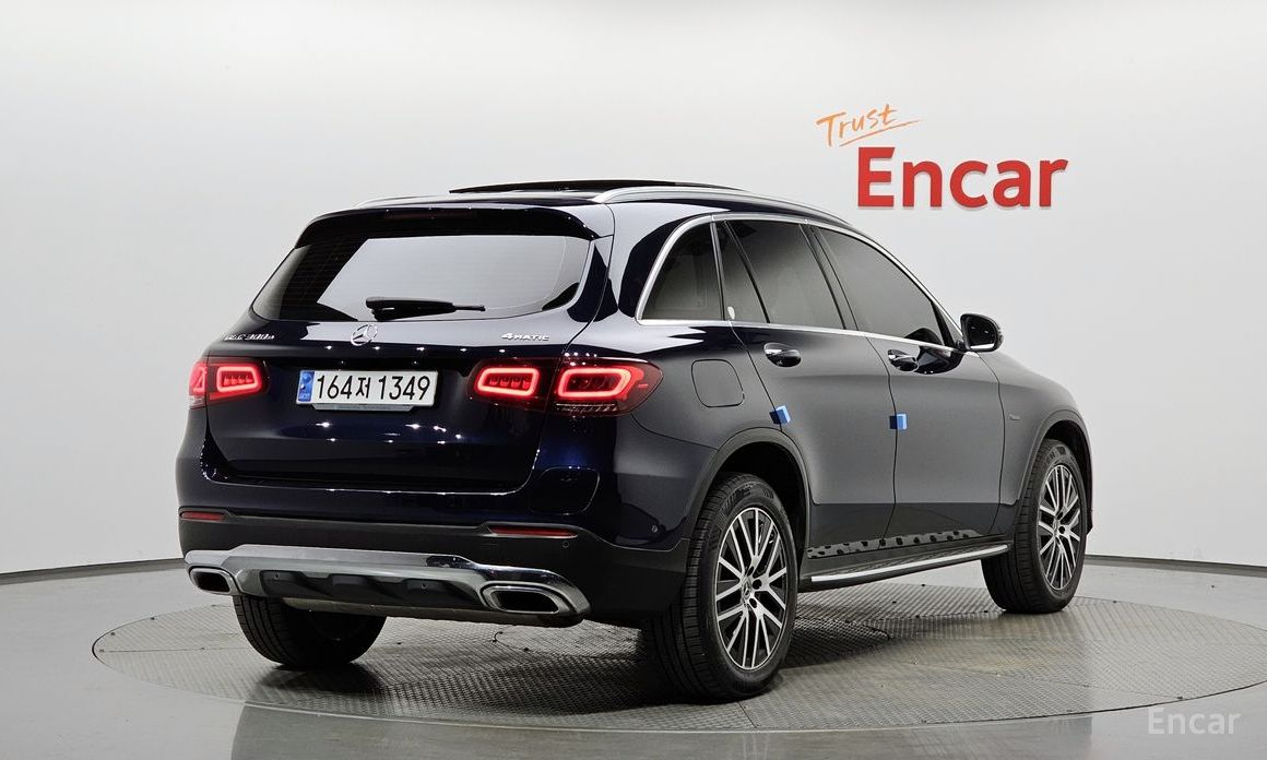  Mercedes-Benz GLC-Class