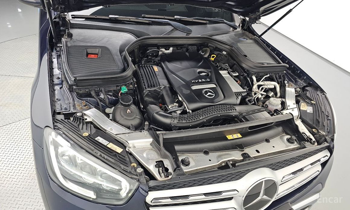  Mercedes-Benz GLC-Class