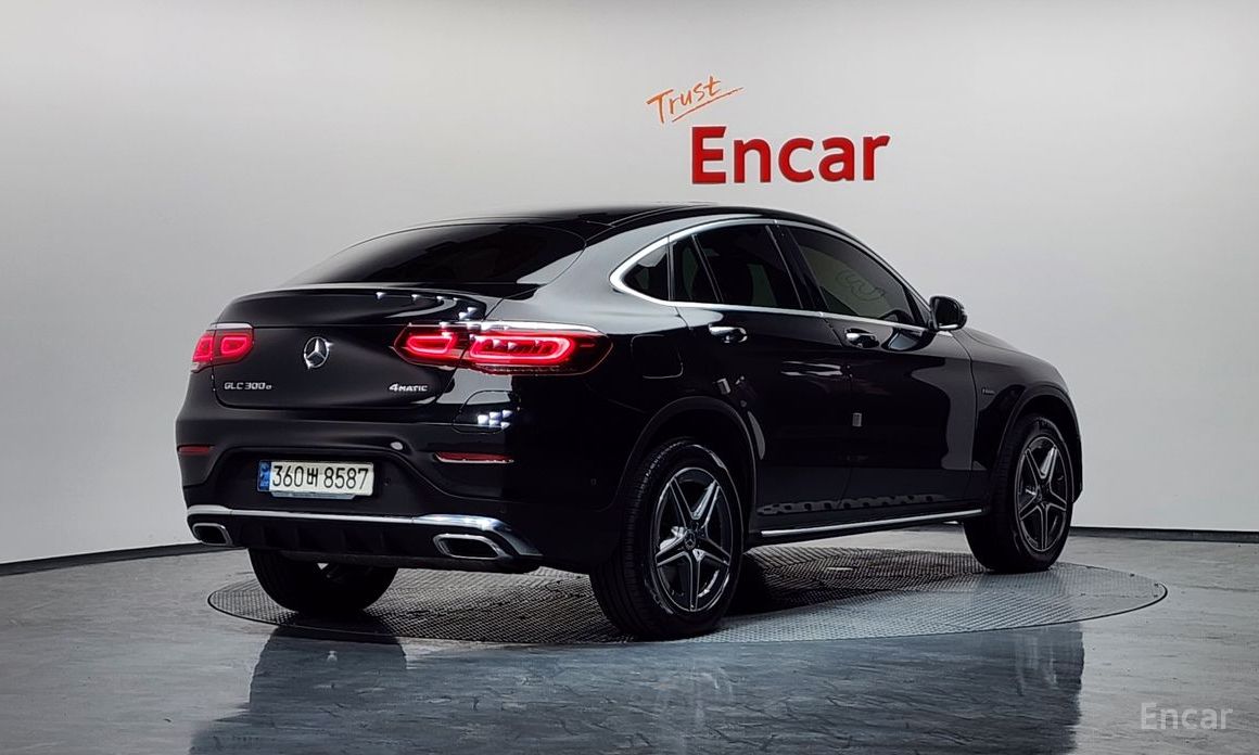  Mercedes-Benz GLC-Class