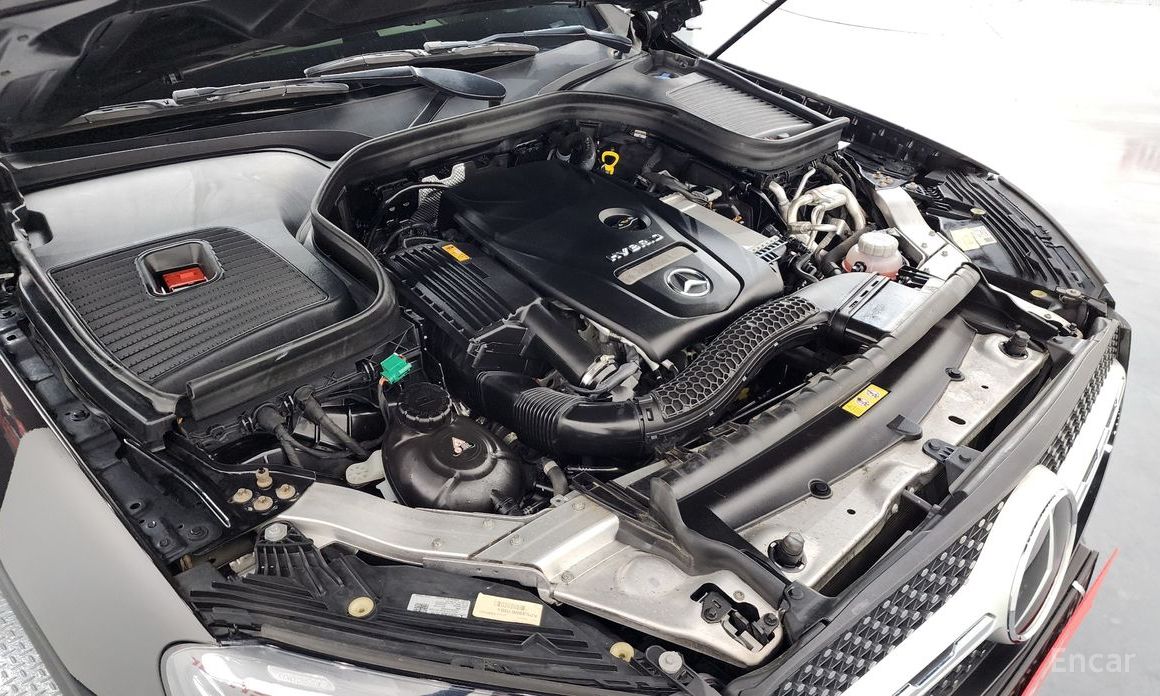  Mercedes-Benz GLC-Class