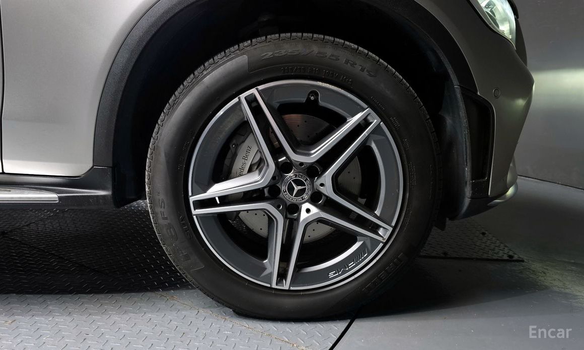  Mercedes-Benz GLC-Class