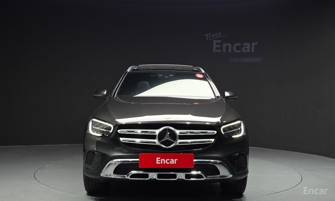  Mercedes-Benz GLC-Class