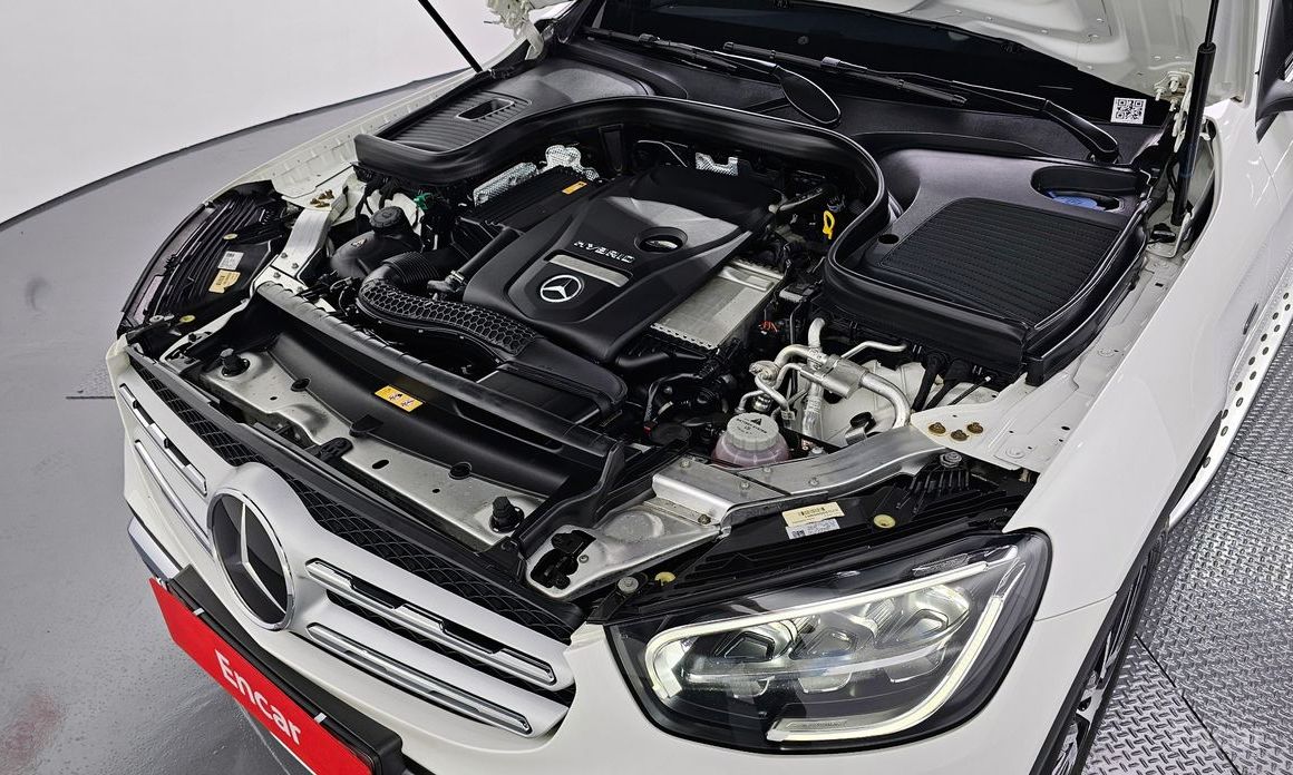  Mercedes-Benz GLC-Class