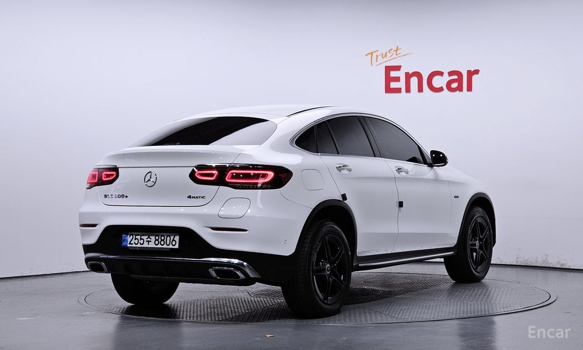  Mercedes-Benz GLC-Class