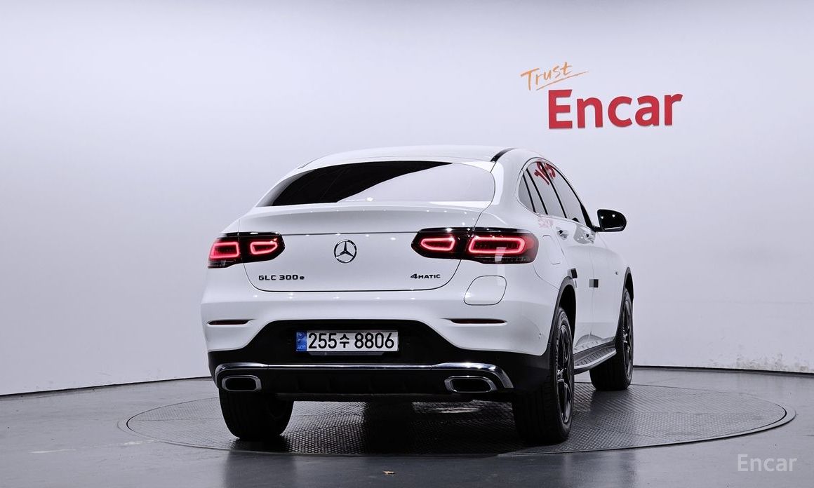  Mercedes-Benz GLC-Class