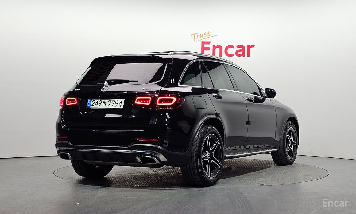  Mercedes-Benz GLC-Class