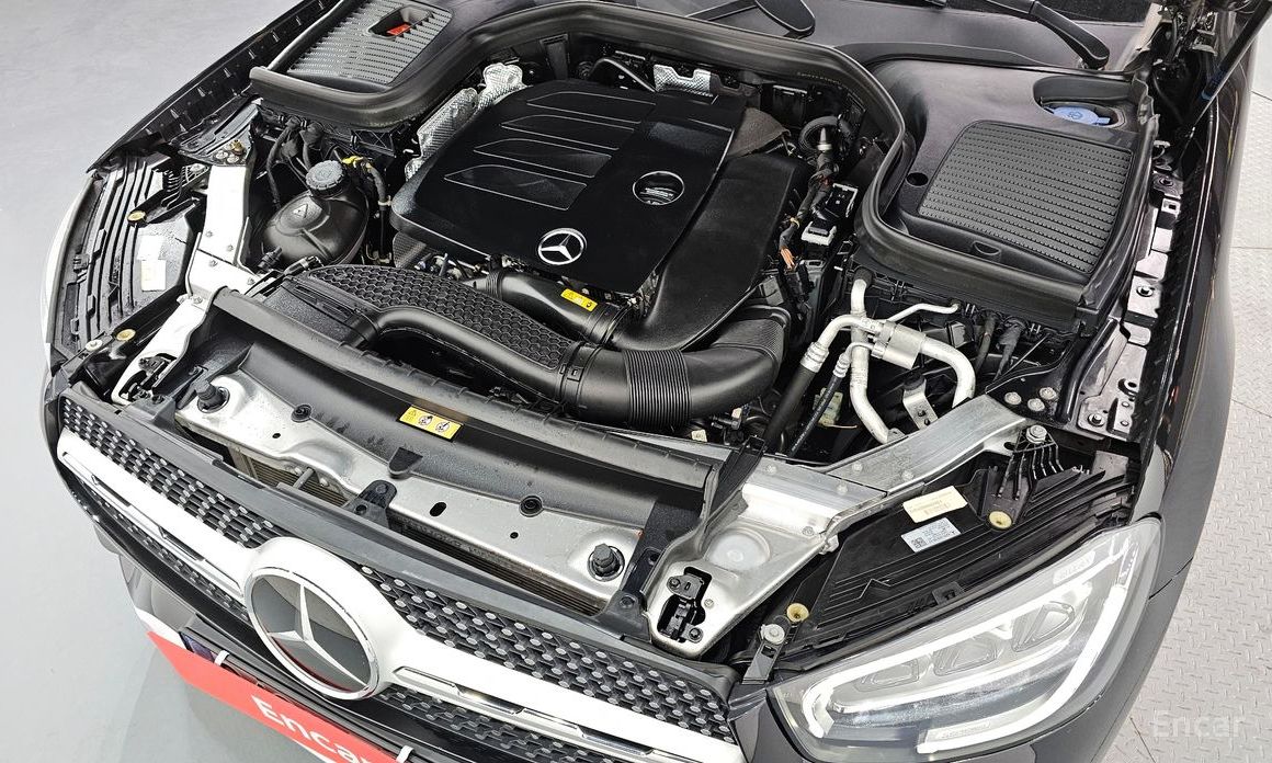  Mercedes-Benz GLC-Class