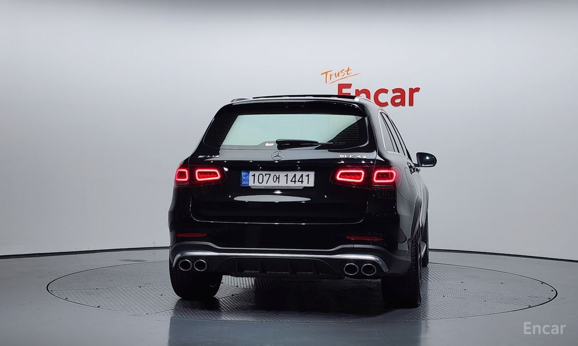  Mercedes-Benz GLC-Class