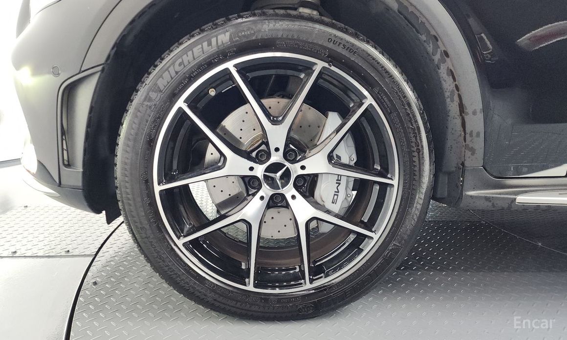  Mercedes-Benz GLC-Class