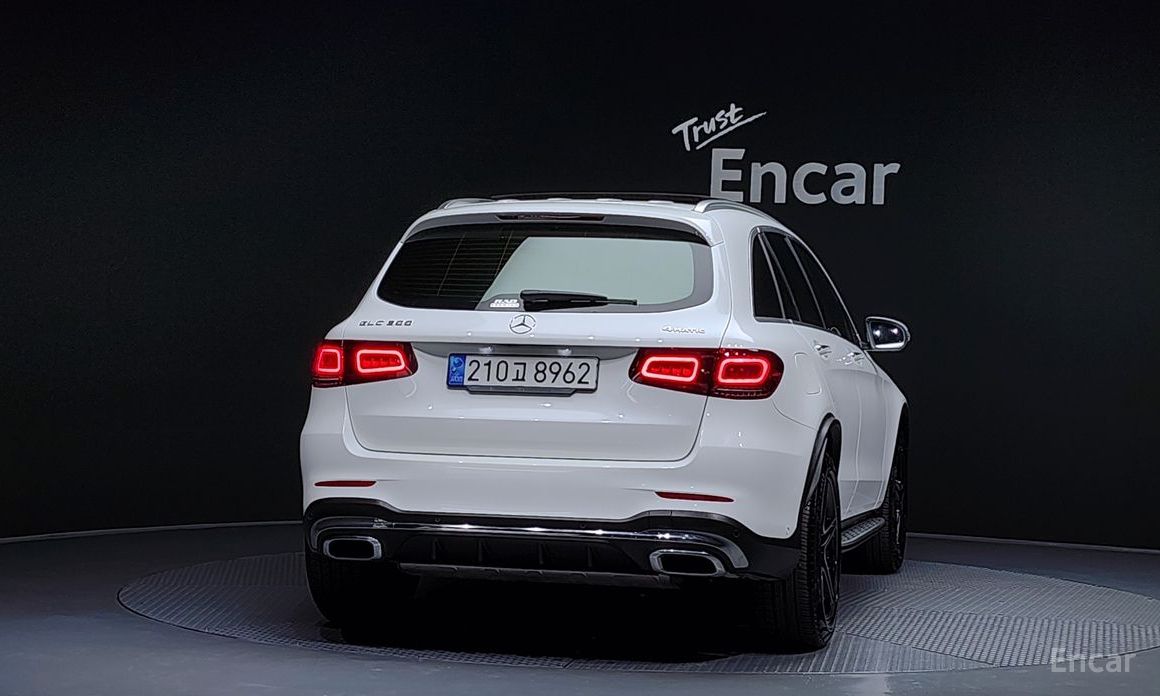  Mercedes-Benz GLC-Class