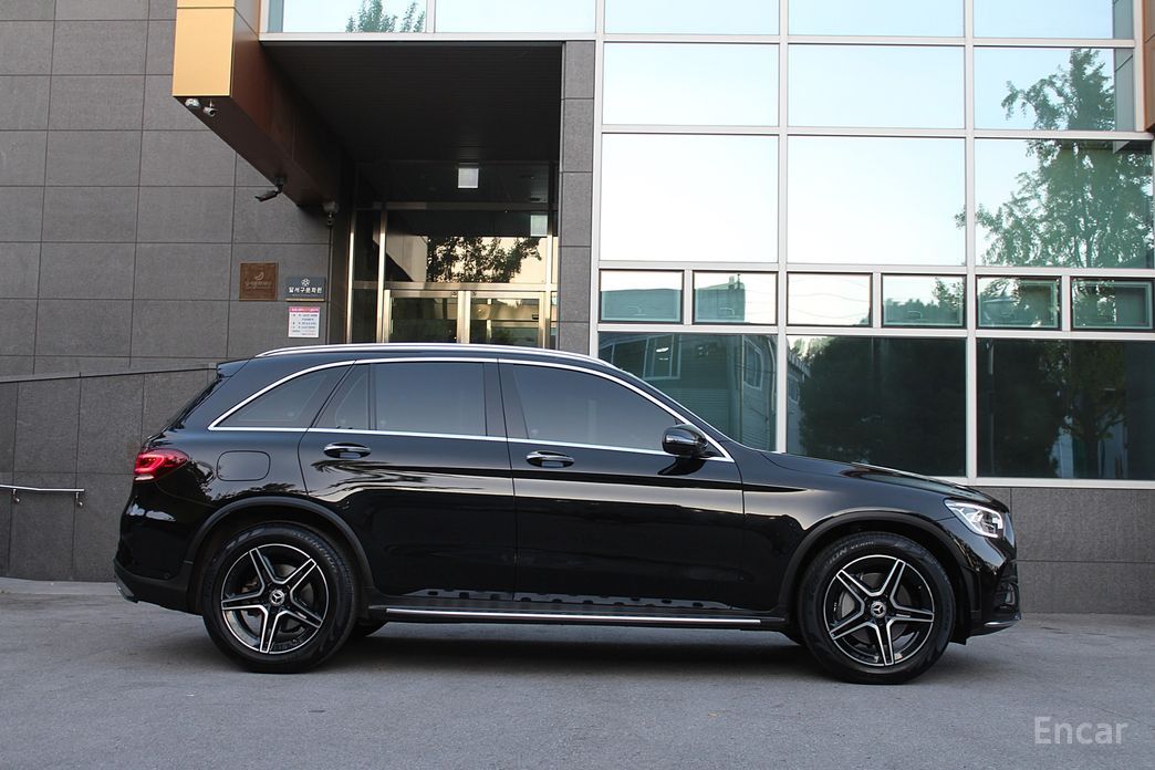  Mercedes-Benz GLC-Class