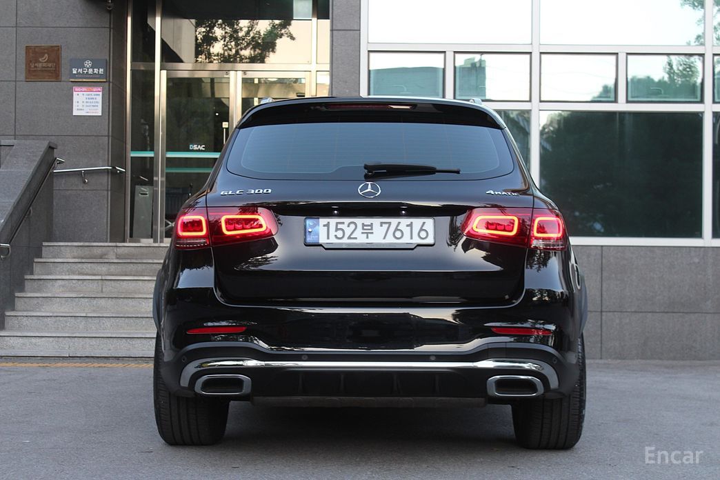  Mercedes-Benz GLC-Class