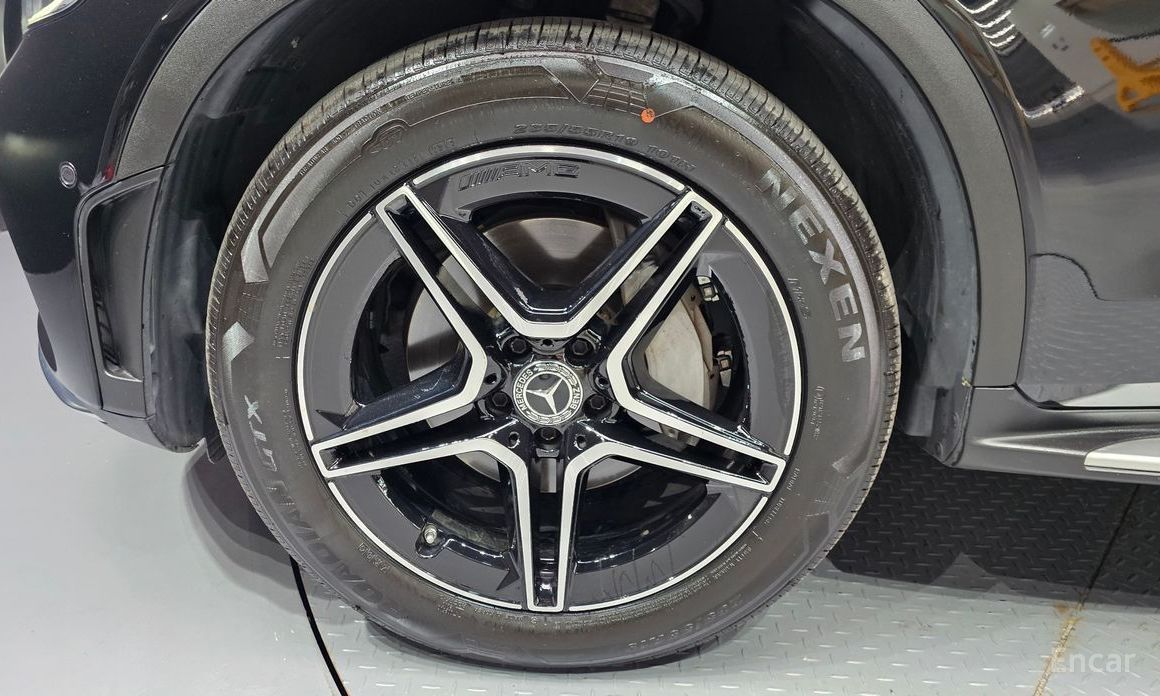  Mercedes-Benz GLC-Class