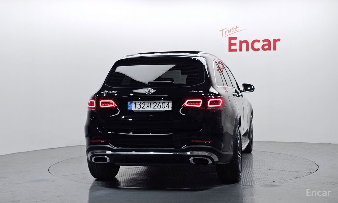  Mercedes-Benz GLC-Class