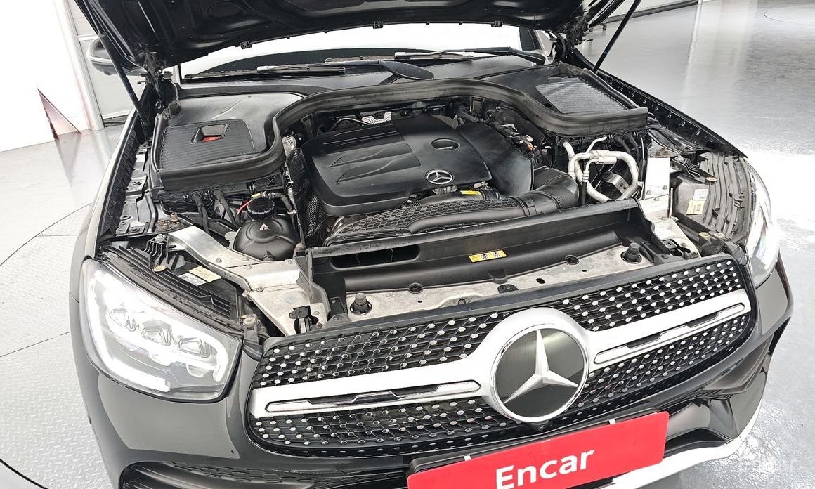  Mercedes-Benz GLC-Class