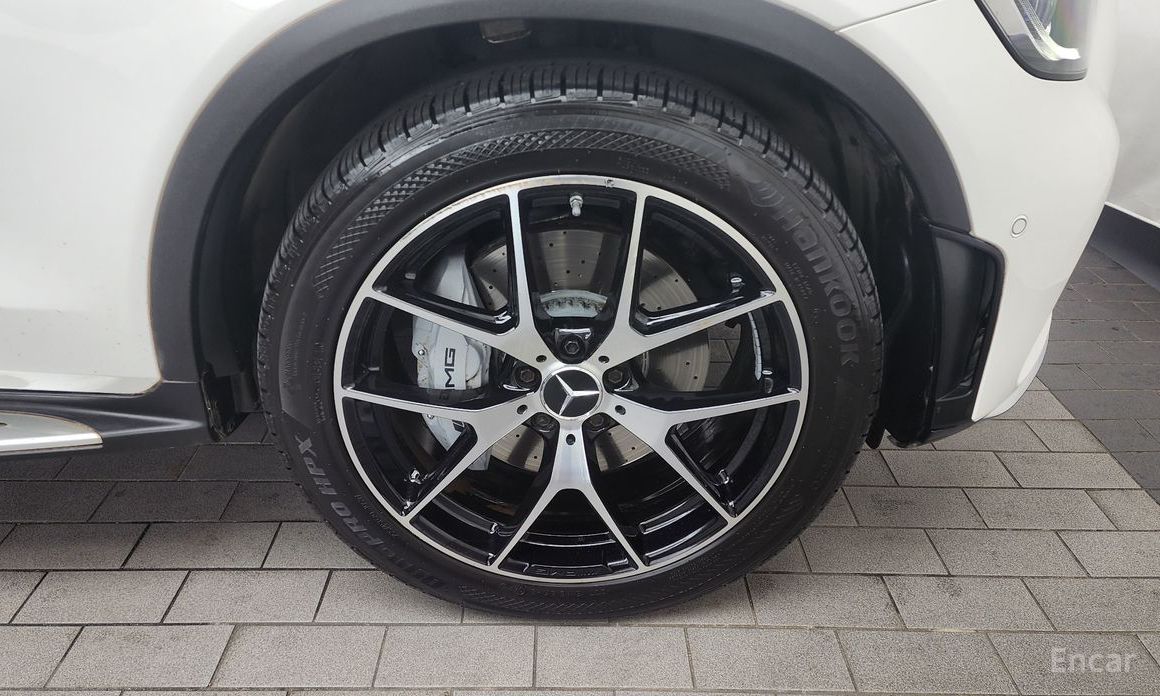  Mercedes-Benz GLC-Class