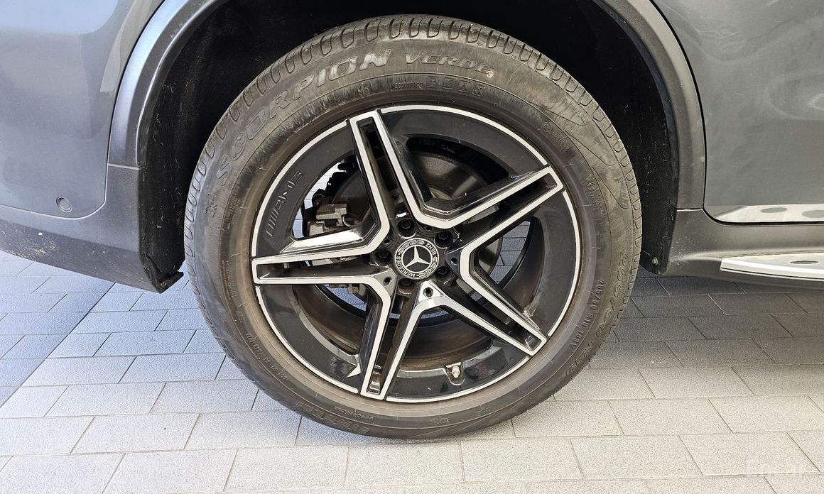  Mercedes-Benz GLC-Class