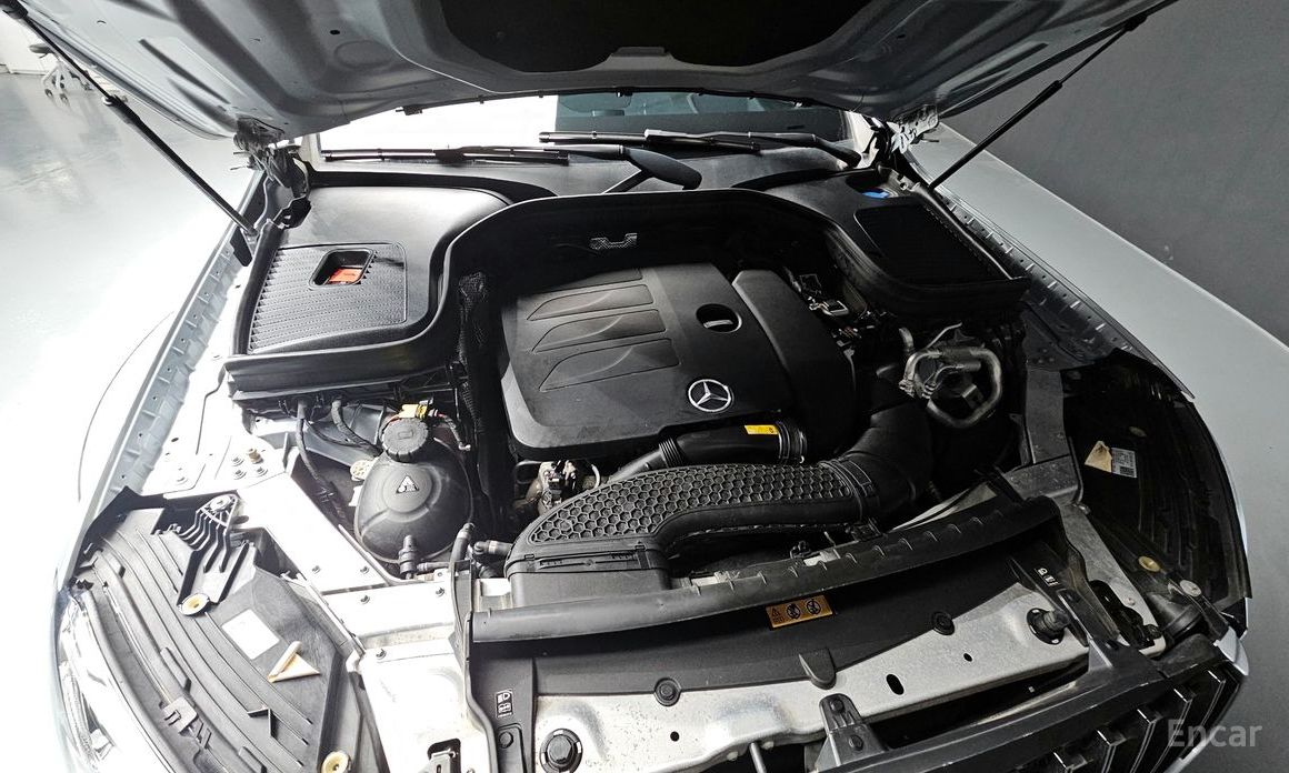  Mercedes-Benz GLC-Class