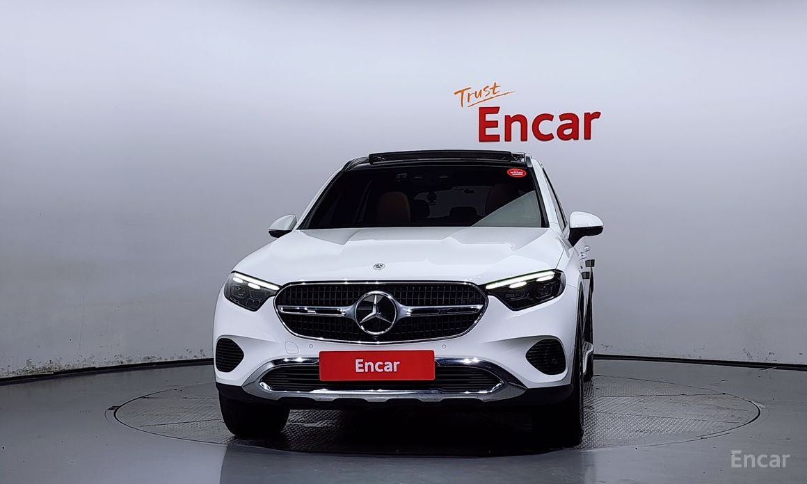  Mercedes-Benz GLC-Class