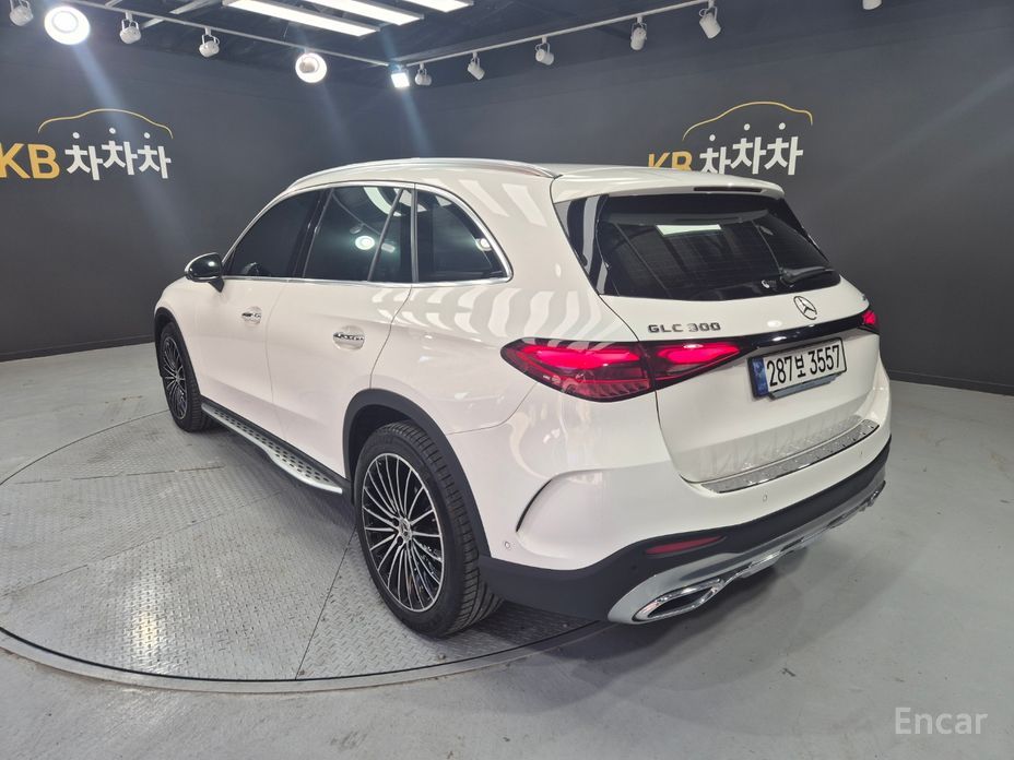  Mercedes-Benz GLC-Class