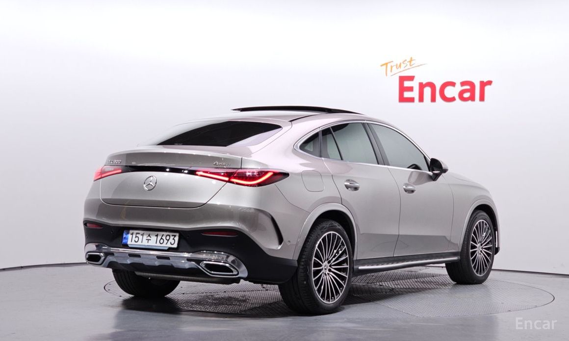  Mercedes-Benz GLC-Class