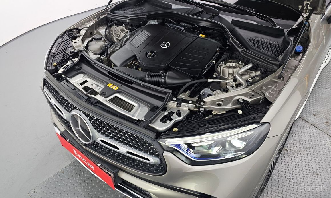  Mercedes-Benz GLC-Class