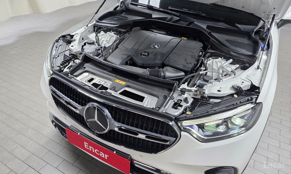  Mercedes-Benz GLC-Class