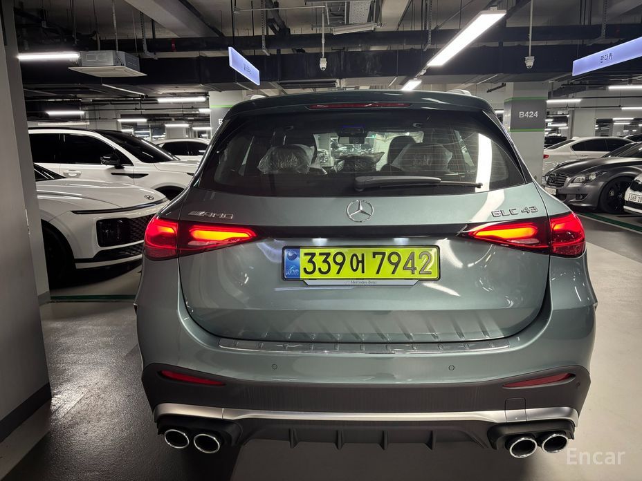  Mercedes-Benz GLC-Class