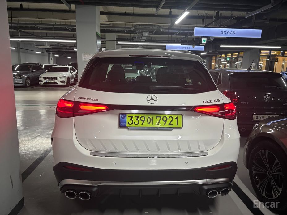  Mercedes-Benz GLC-Class