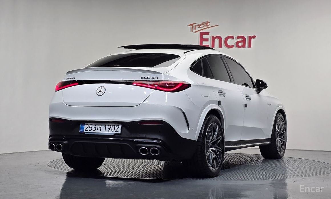  Mercedes-Benz GLC-Class