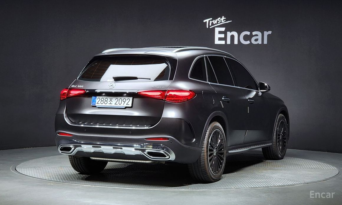  Mercedes-Benz GLC-Class
