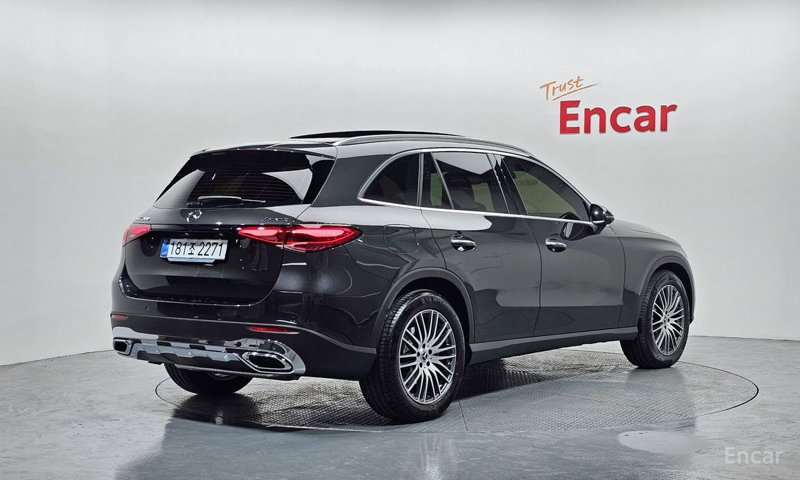  Mercedes-Benz GLC-Class