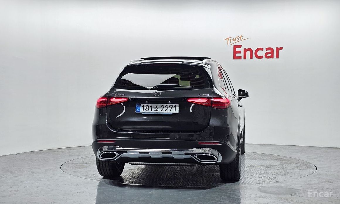  Mercedes-Benz GLC-Class