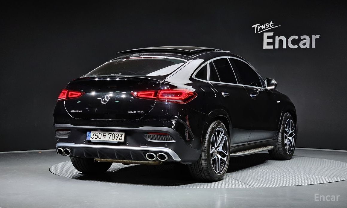  Mercedes-Benz GLE-Class