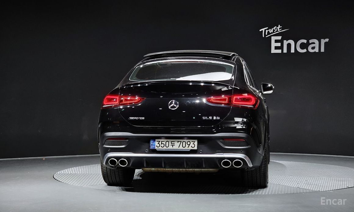  Mercedes-Benz GLE-Class