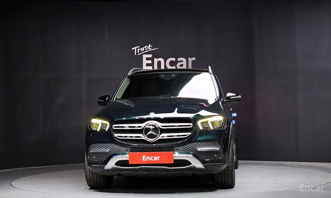  Mercedes-Benz GLE-Class